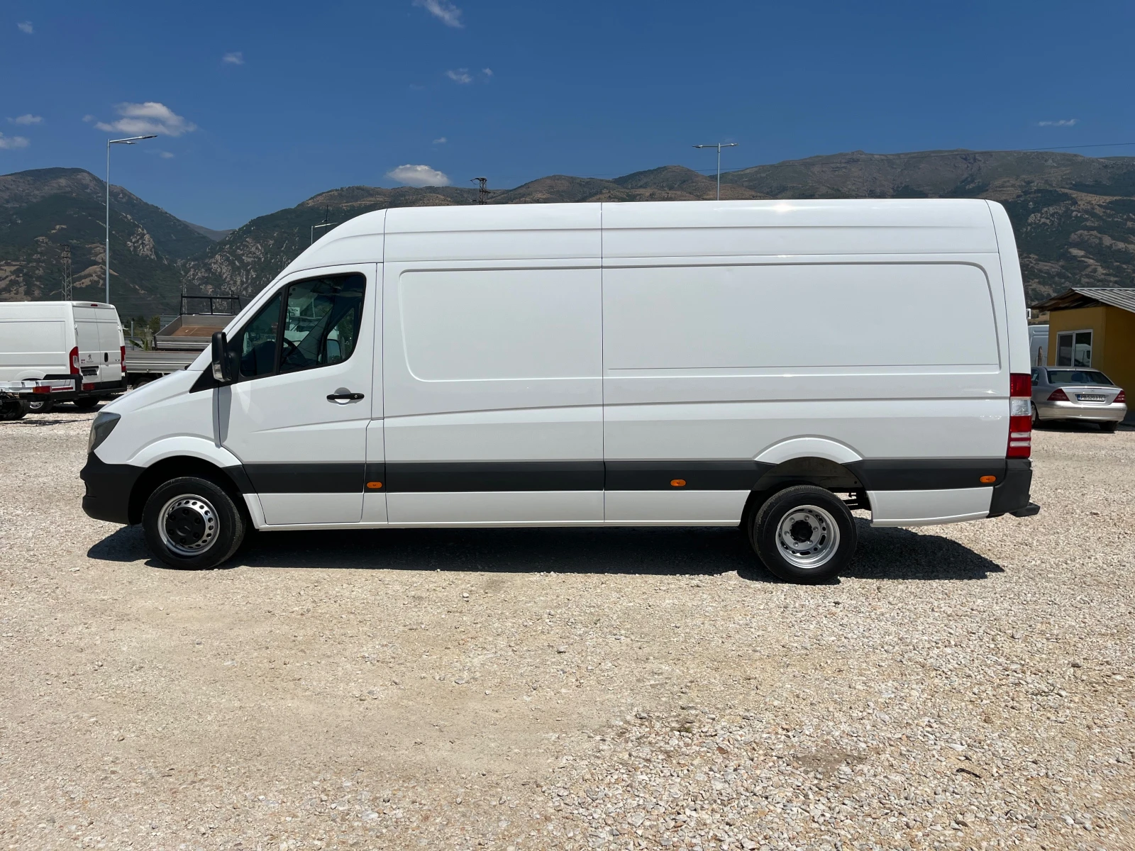 Mercedes-Benz Sprinter 411 CDI МАКСИ EURO6 - изображение 8