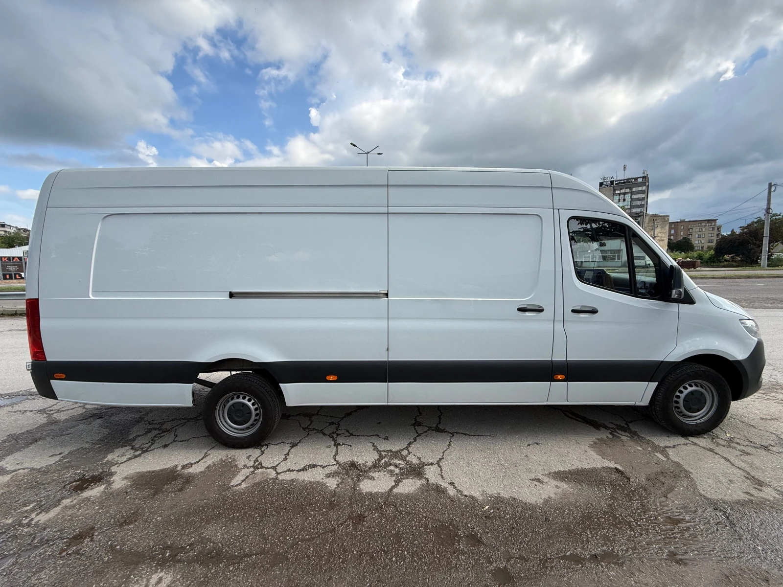Mercedes-Benz Sprinter 317 CDi XXL, снимка 6 - Бусове и автобуси - 54653665