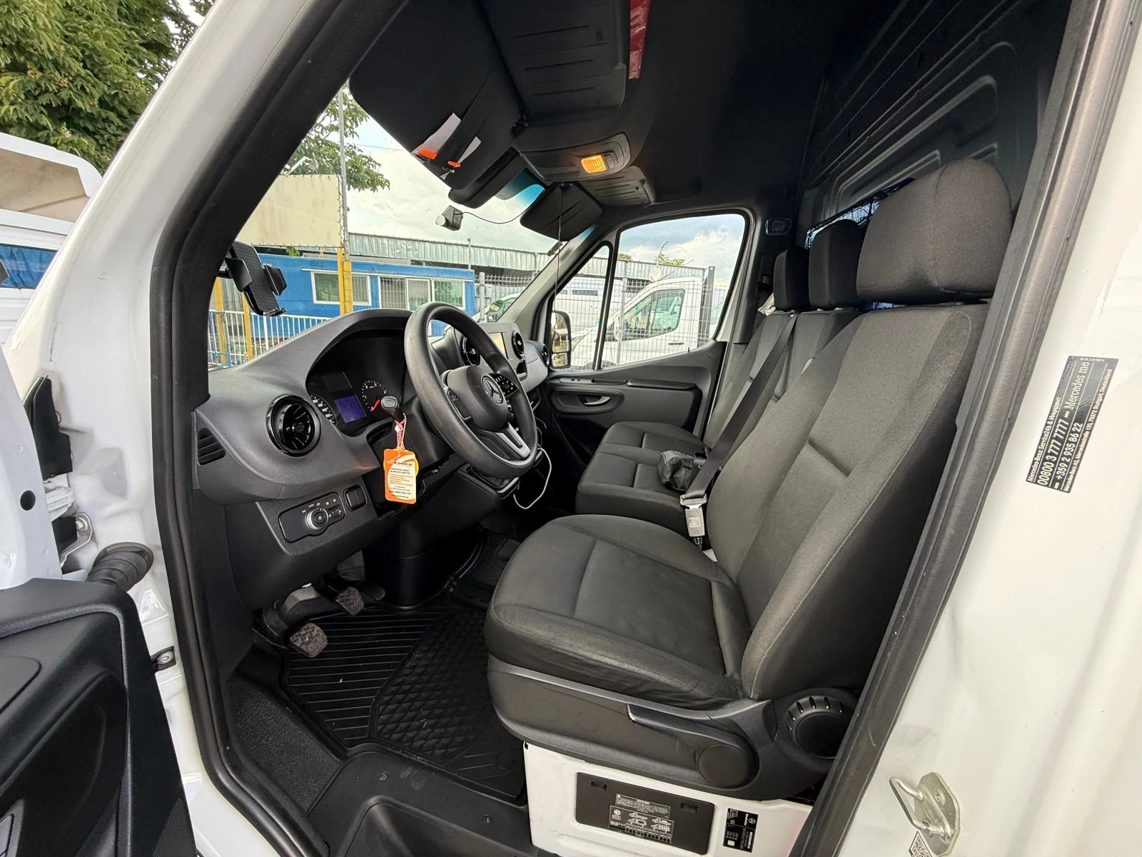 Mercedes-Benz Sprinter 317 CDi XXL, снимка 7 - Бусове и автобуси - 54653665