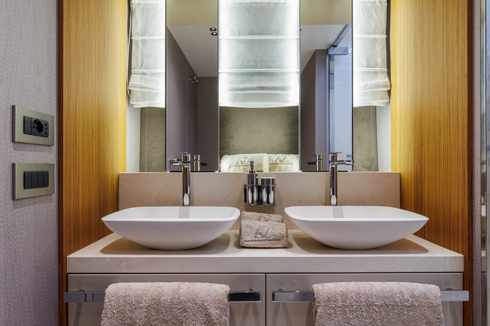 ������� ���� Cranchi Sessantadue 62  | Mobile.bg � ����������� 14