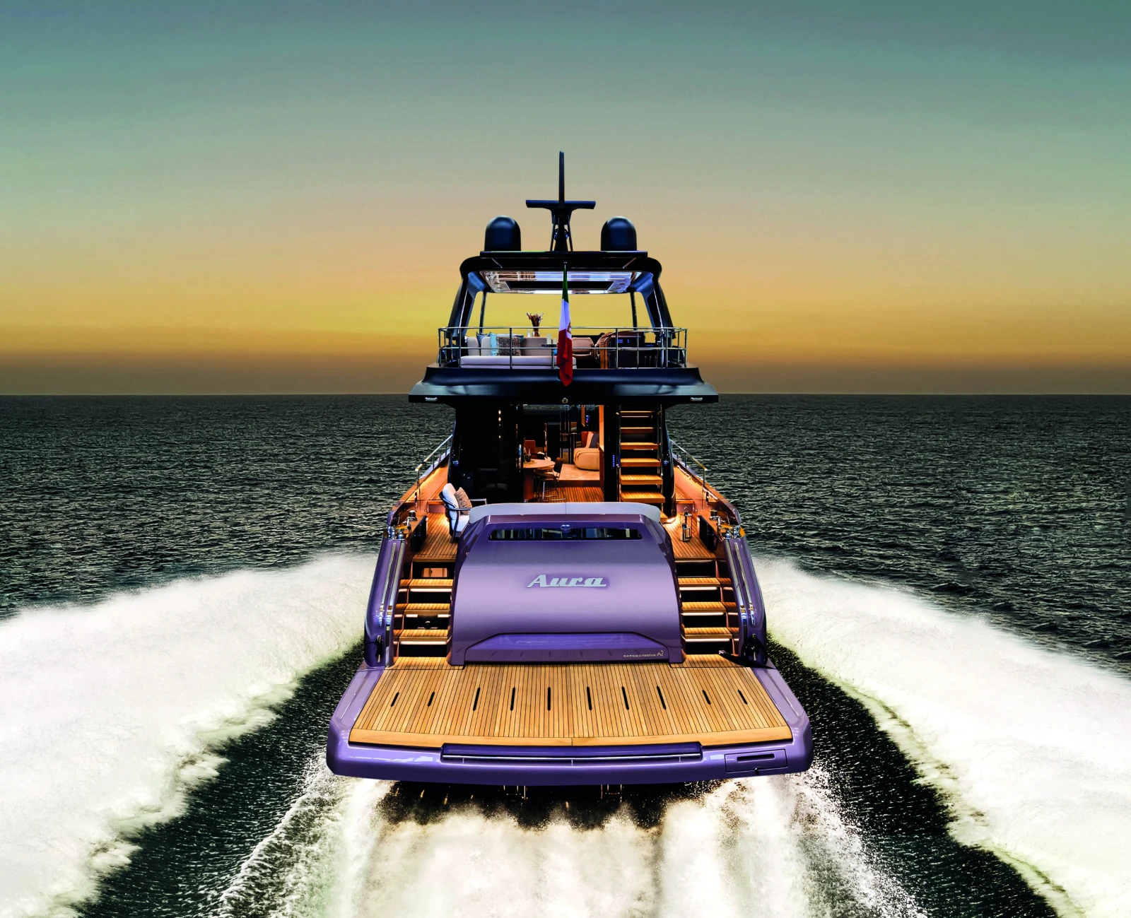 Моторна яхта Cranchi Sessantadue 62  - изображение 3