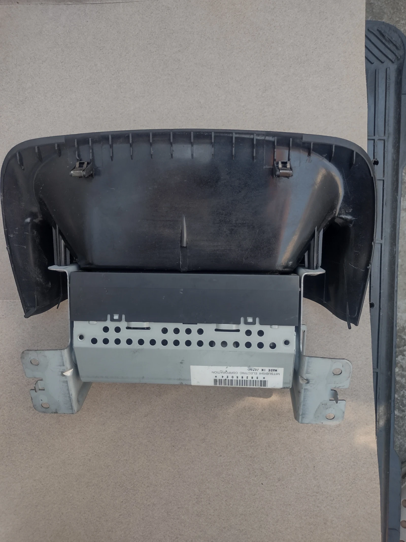 MZ312386    Mitsubishi Space Wagon  (1997-2003)  MZ312386  | Mobile.bg   4