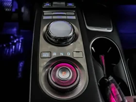 Genesis GV70 НОВ/2024/18000КМ/2.5Т/PANO/360/4x4/CARFAX, снимка 14