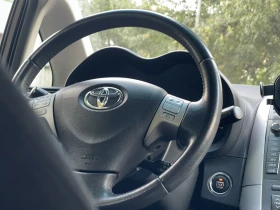Toyota Auris, снимка 5