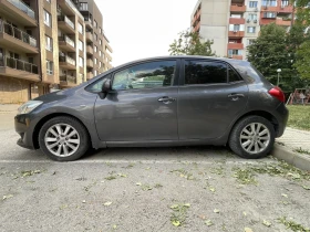 Toyota Auris, снимка 9
