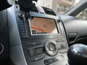 Toyota Auris, снимка 7