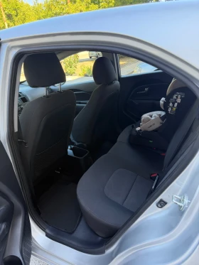 Kia Rio CRDi - 3000 € - 76730103 10