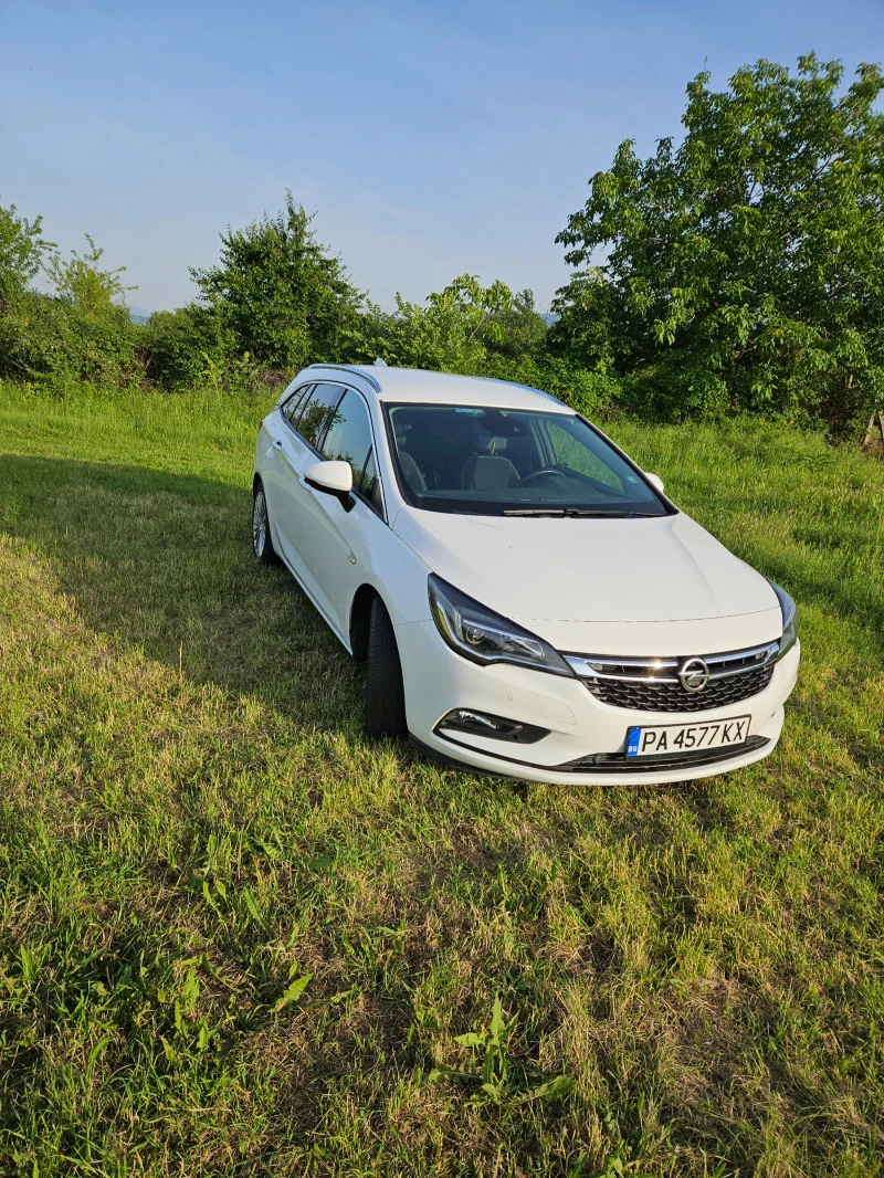 Opel Astra, снимка 1 - Автомобили и джипове - 47530646