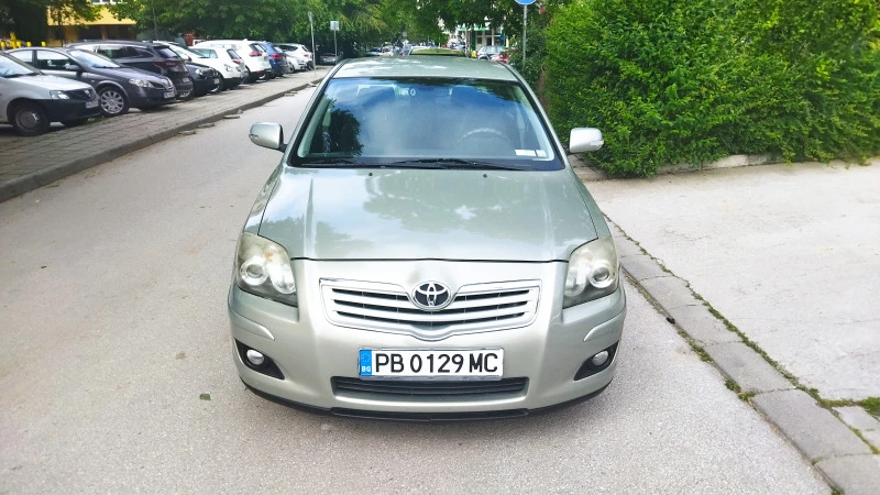 Toyota Avensis D4D, снимка 3 - Автомобили и джипове - 46689547