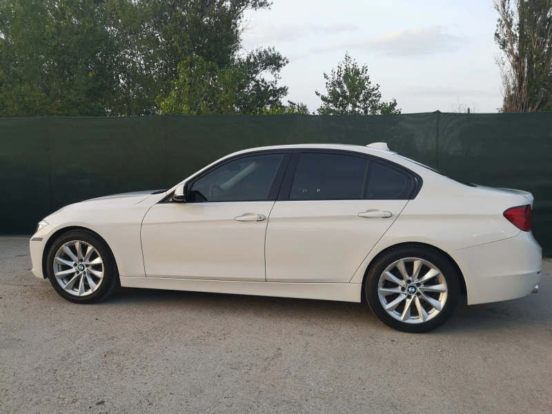 BMW 320 F30, снимка 2 - Автомобили и джипове - 47523030