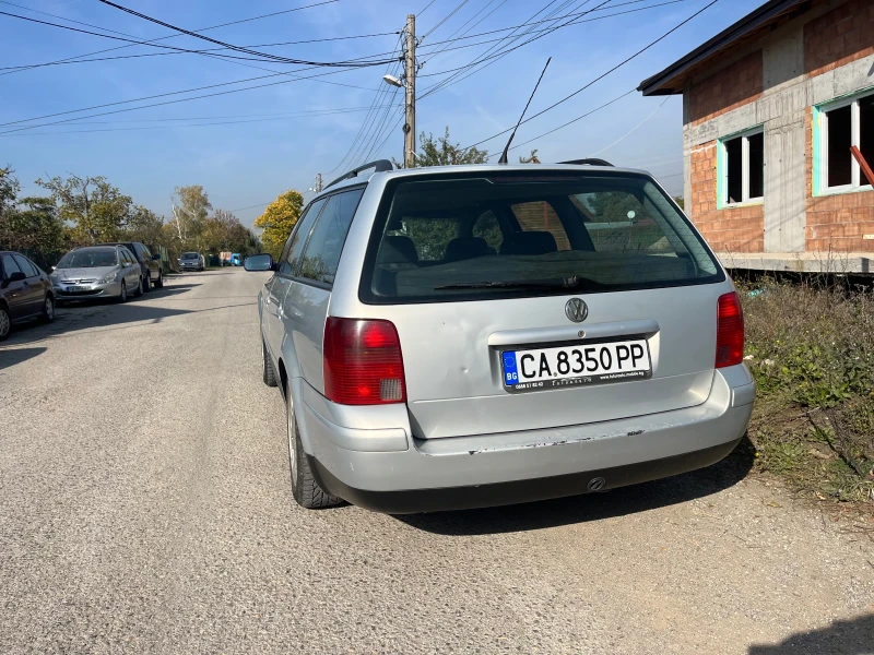 VW Passat 2.8, снимка 5 - Автомобили и джипове - 47714490