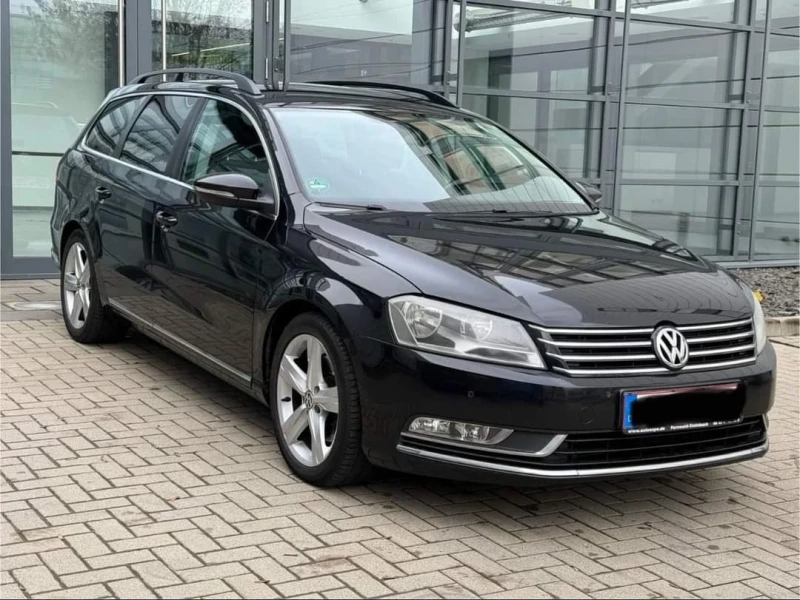 VW Passat, снимка 1 - Автомобили и джипове - 48359542