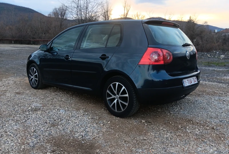 VW Golf 1.9 тди 6ск кожа, снимка 5 - Автомобили и джипове - 48815429