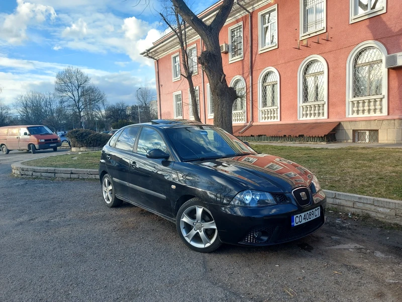 Seat Ibiza 1.4, снимка 8 - Автомобили и джипове - 49104060