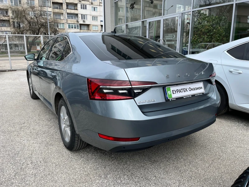 Skoda Superb 1.5 TSI , снимка 4 - Автомобили и джипове - 49545387