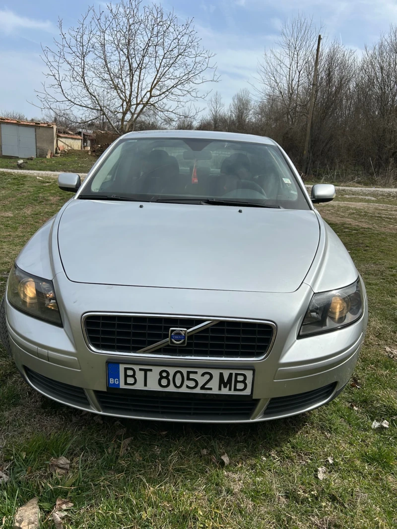 Volvo S40, снимка 1 - Автомобили и джипове - 49611637