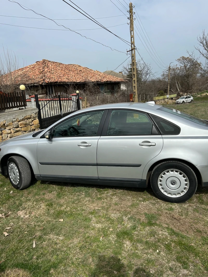 Volvo S40, снимка 3 - Автомобили и джипове - 49611637