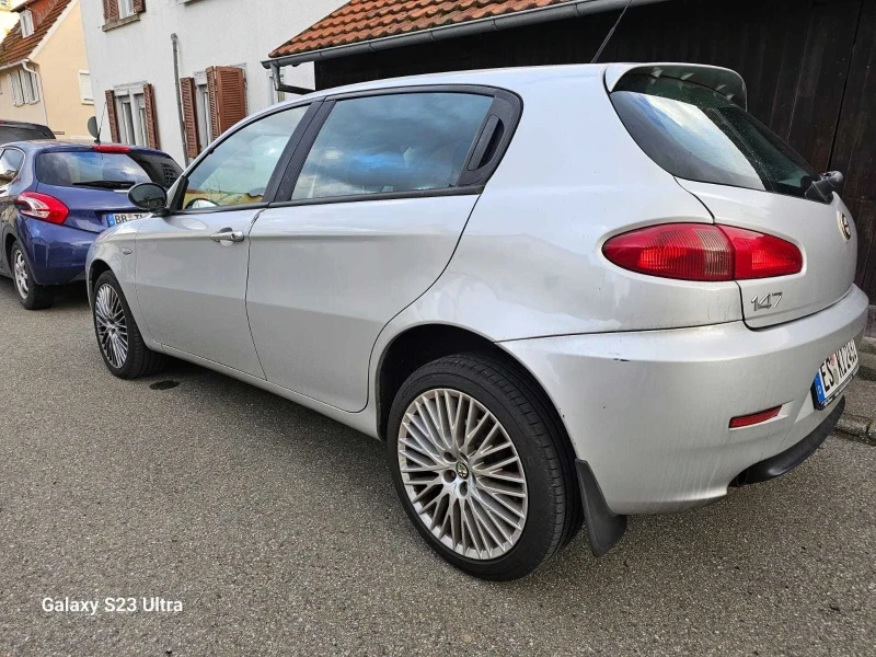 Alfa Romeo 147 1.9 JTD , снимка 2 - Автомобили и джипове - 52259108