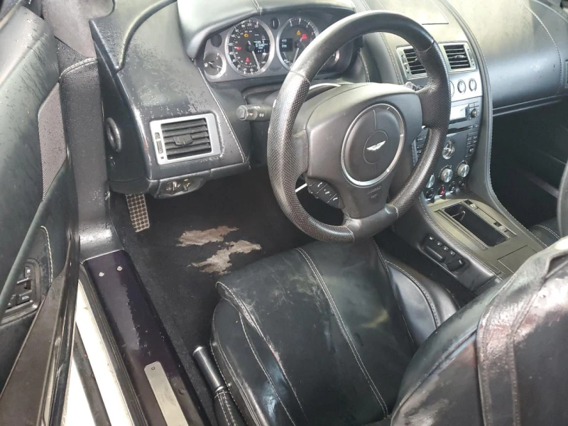 Aston Martin V8 Vantage SPORTSHIFT, снимка 8 - Автомобили и джипове - 52911176