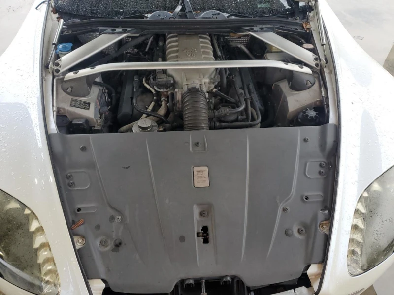 Aston Martin V8 Vantage SPORTSHIFT, снимка 11 - Автомобили и джипове - 52911176