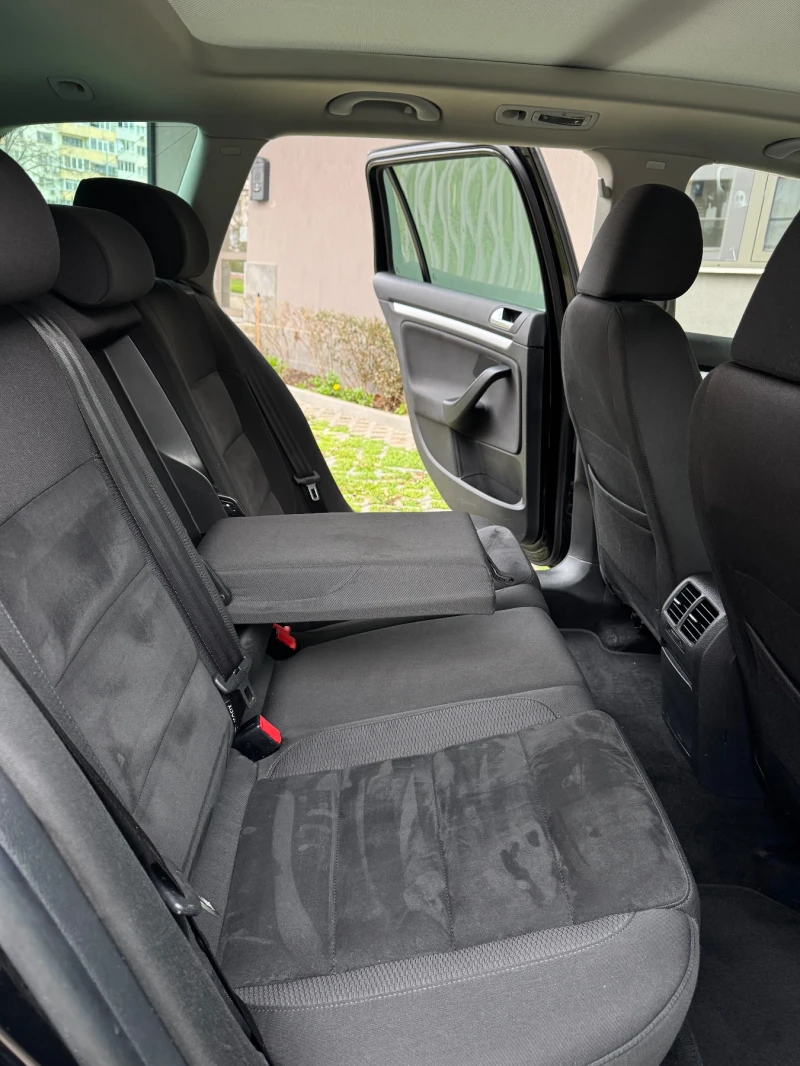 VW Golf 2.0TDi/DSG/Panorama, снимка 9 - Автомобили и джипове - 52770773