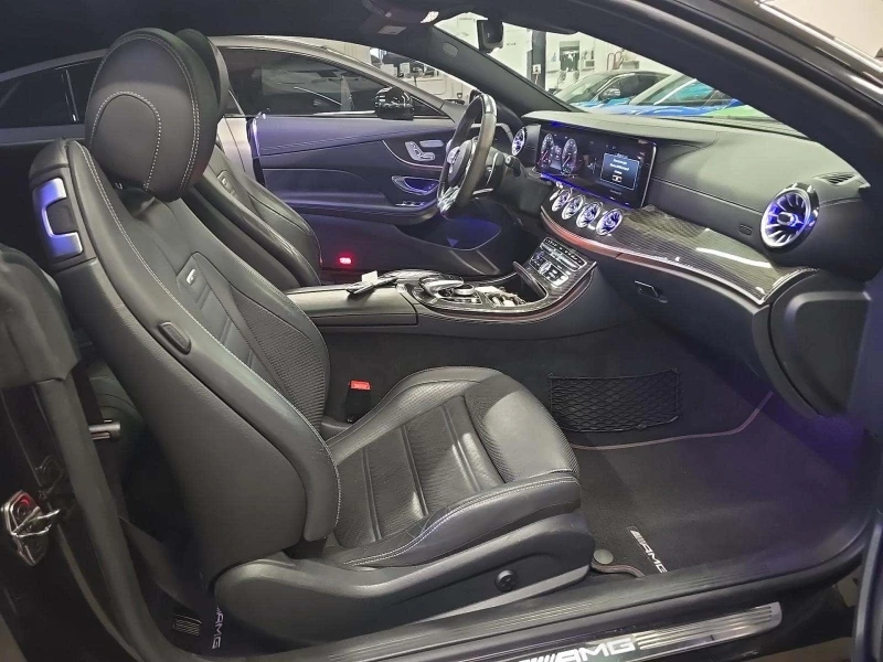 Mercedes-Benz E 53 AMG * CARFAX * БЕЗ ПЪРВОНАЧАЛНА ВНОСКА, снимка 6 - Автомобили и джипове - 52840391