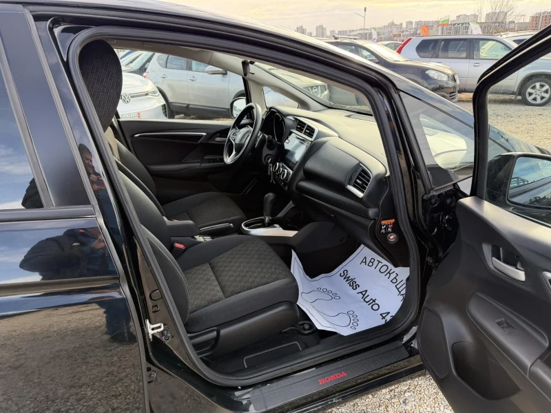 Honda Jazz 1.3i-VTEC AUTOMAT, снимка 13 - Автомобили и джипове - 52968857