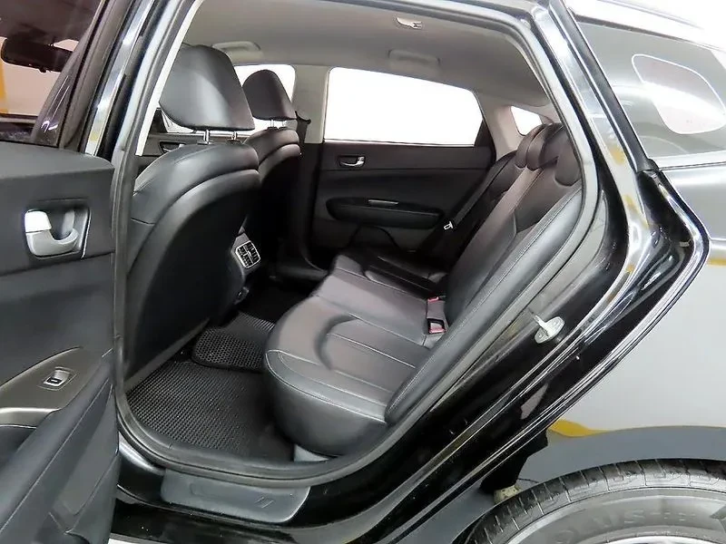 Kia K5 2.0 LUXURY, снимка 6 - Автомобили и джипове - 55794311