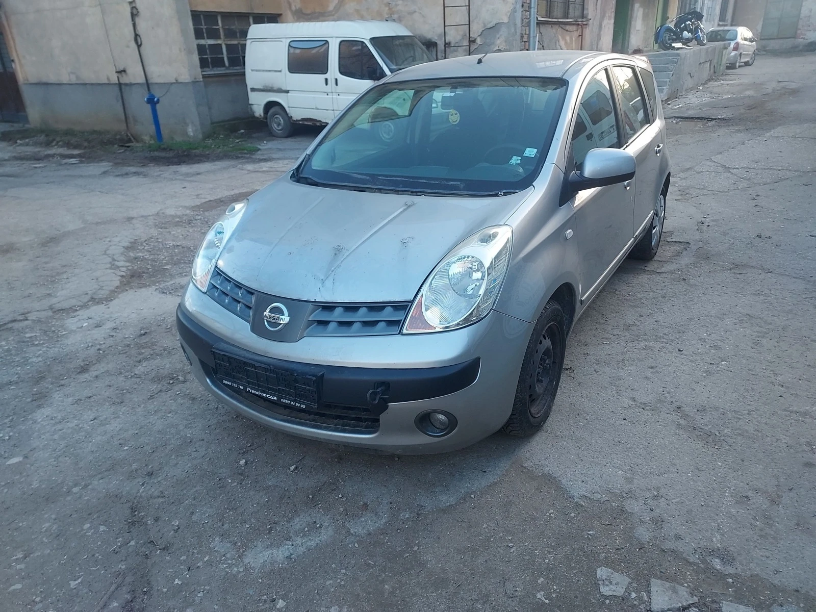 Nissan Note 1.4 16v - изображение 2