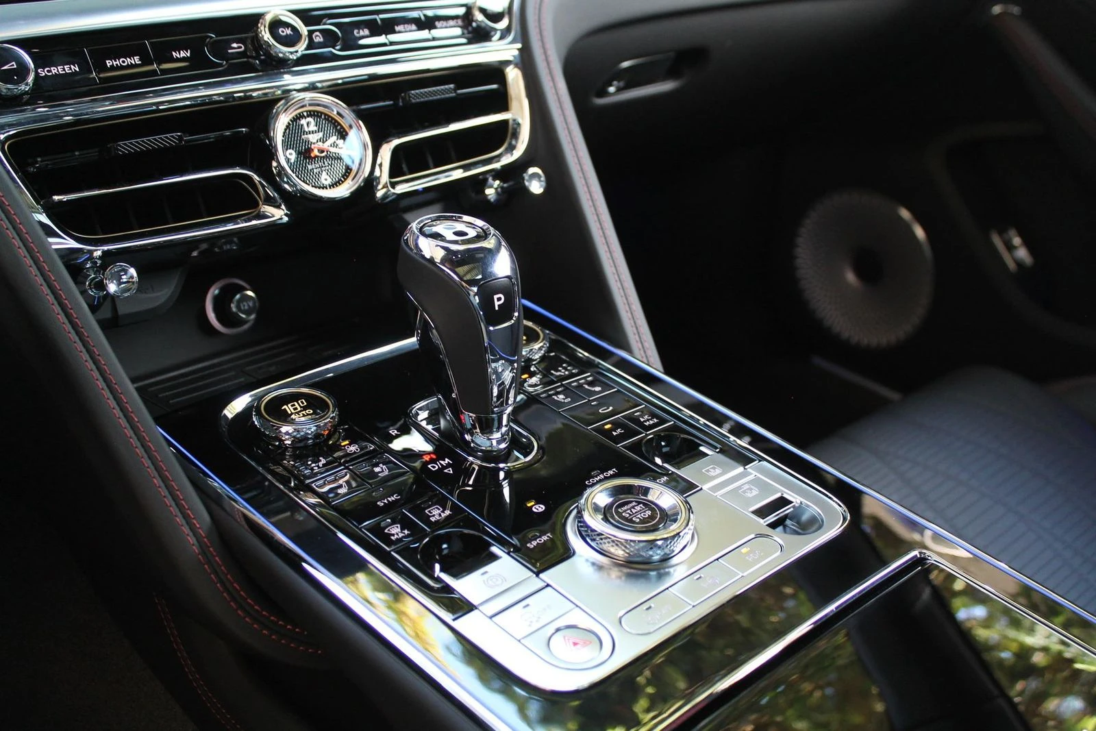 Bentley Flying Spur W12/ BLACKLINE/ CARBON/ MULLINER/ B&O/ TV/ PANO/ | Mobile.bg   11