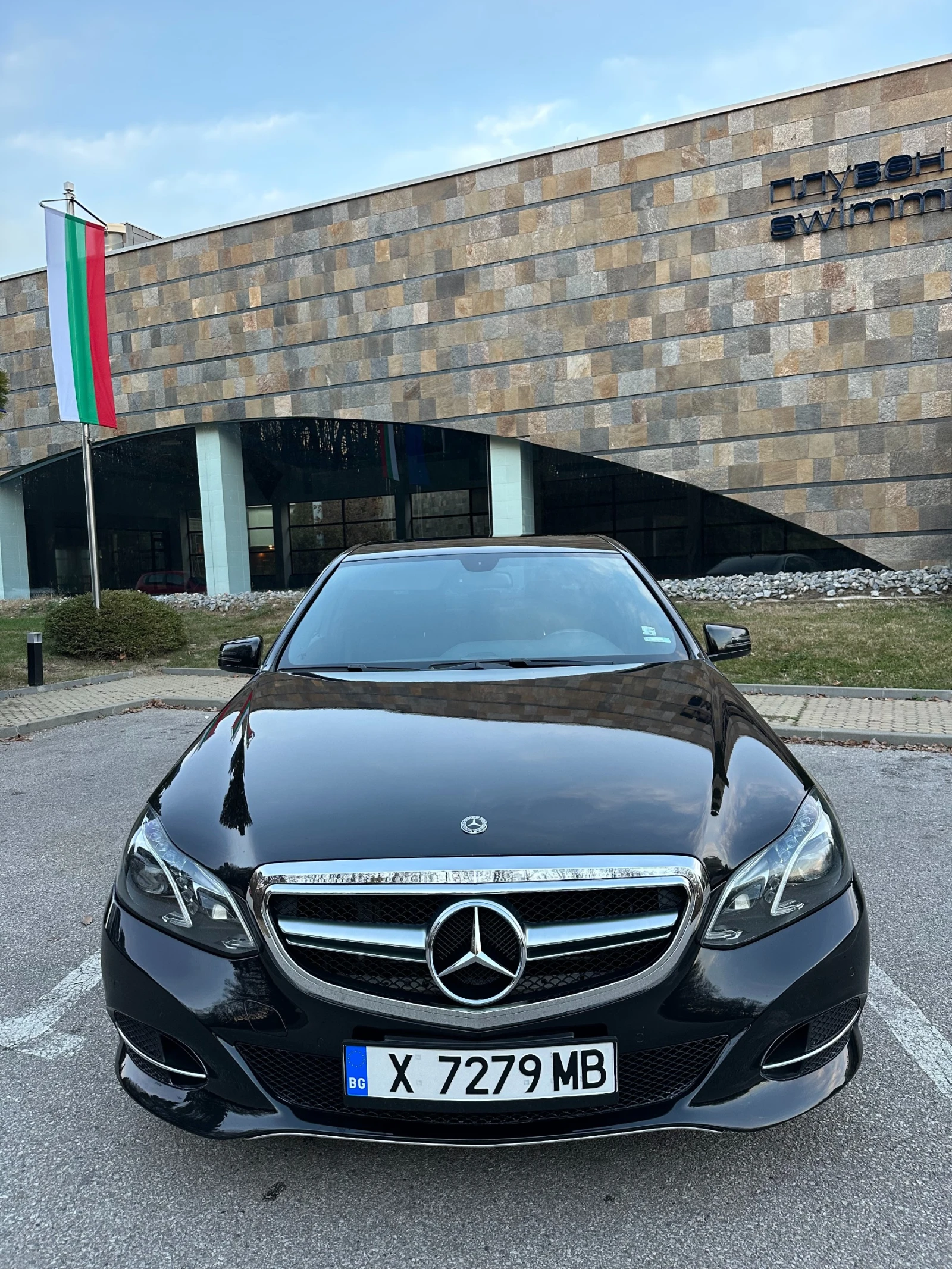 Mercedes-Benz E 350 9G-TRONIC - изображение 3