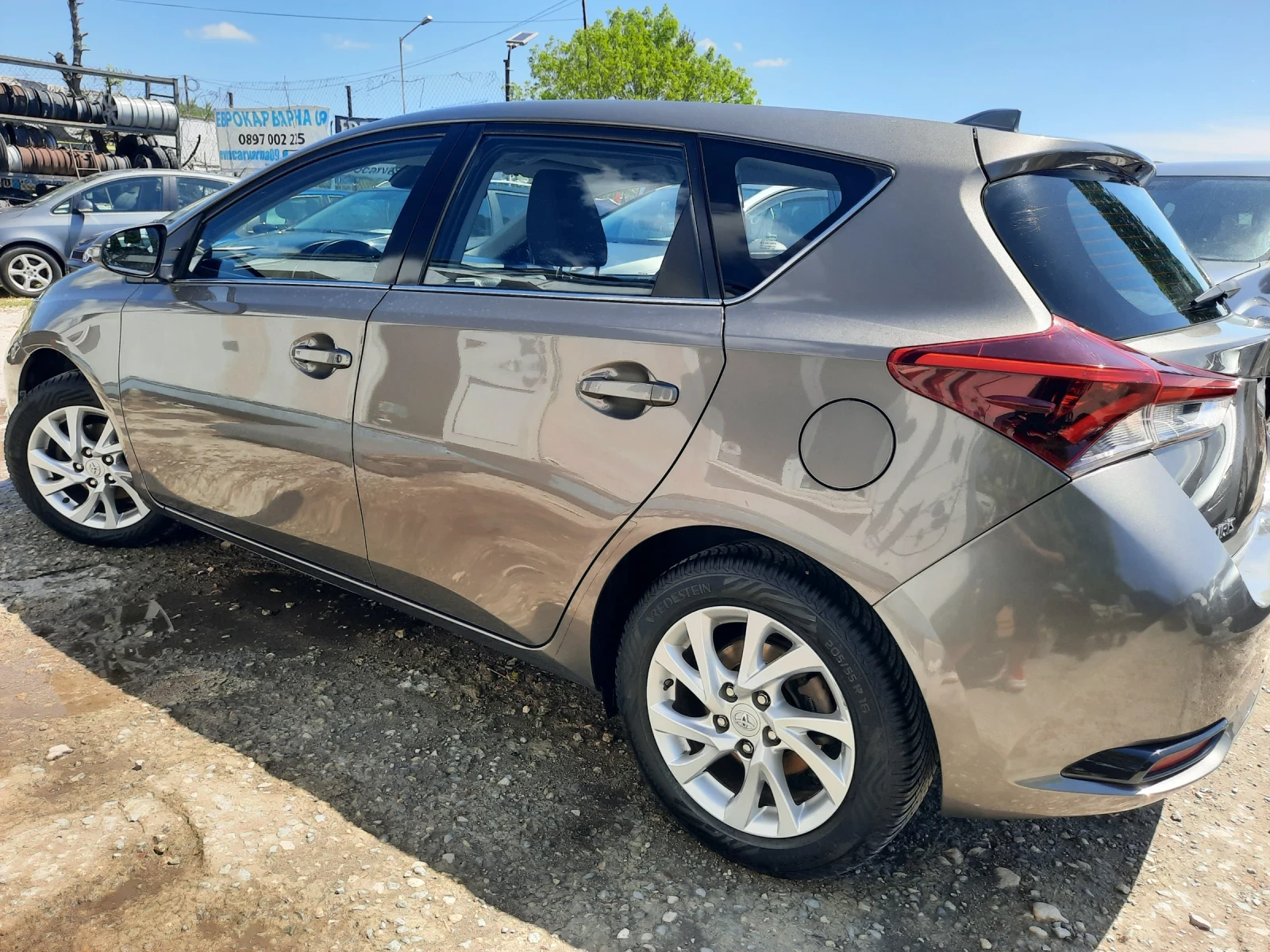 Toyota Auris 2017та1.33VVTI EU/6W - изображение 4