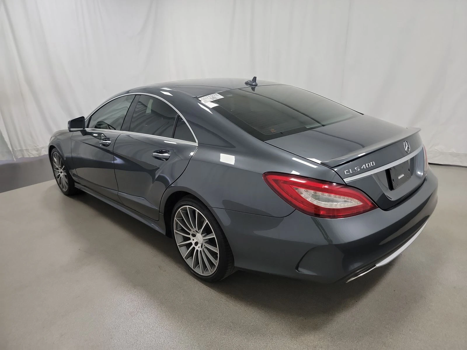 Mercedes-Benz CLS 400 AMG* PACK* ПОДГРЕВ* ОБДУХВАНЕ* МЪРТВА* ТОЧКА* КАМЕ - изображение 4
