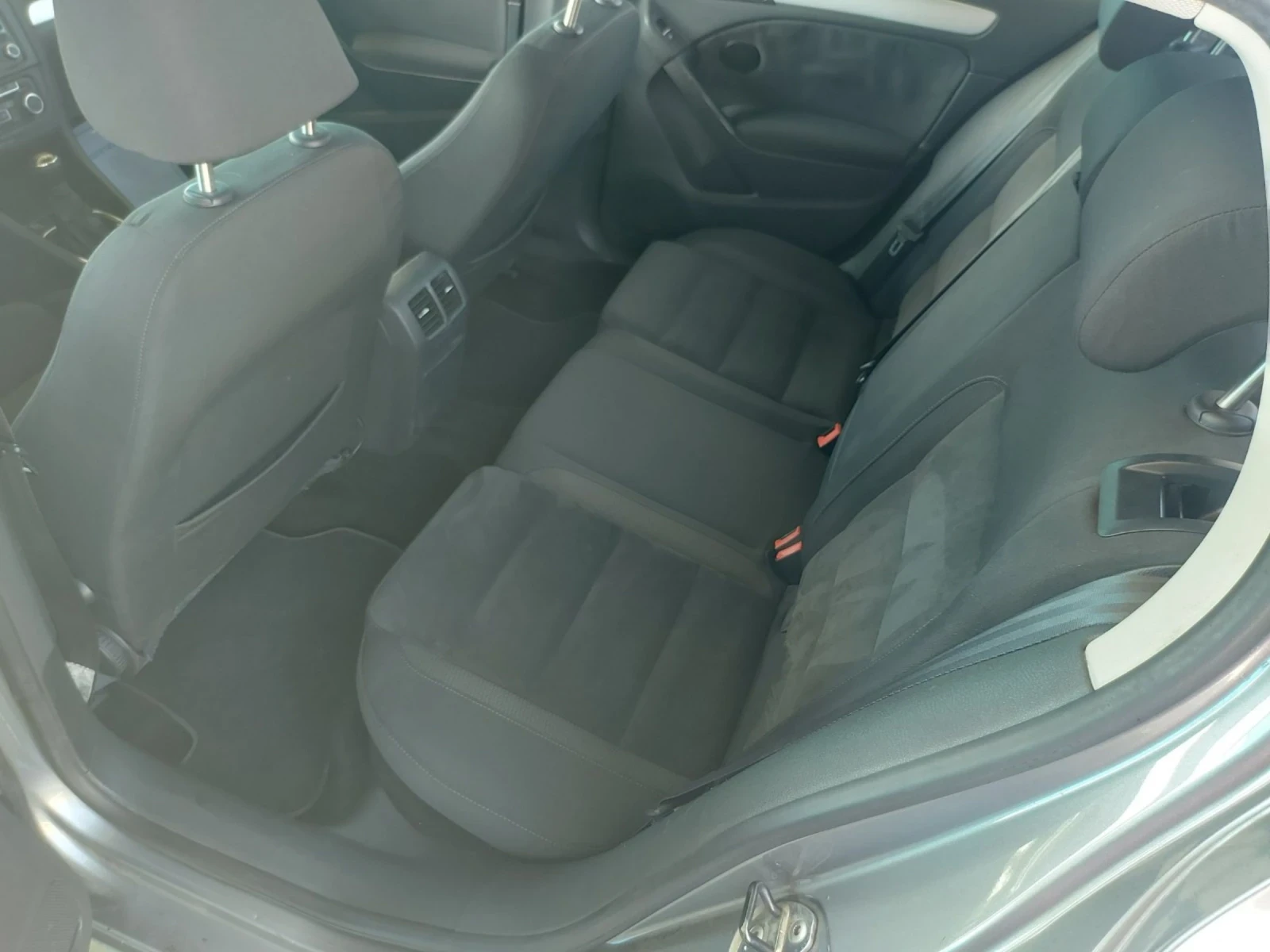 VW Golf 1.6 bi fuel   | Mobile.bg   11