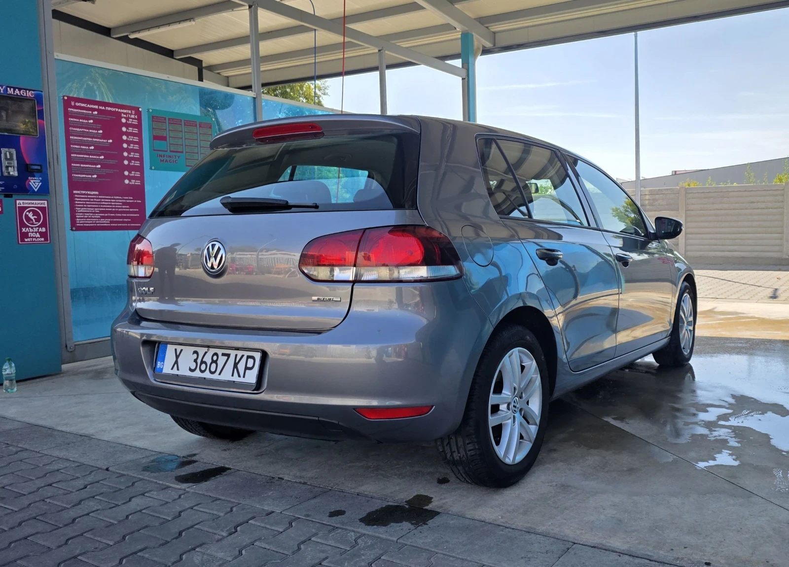 VW Golf 1.6 bi fuel заводска ГАЗ - изображение 5