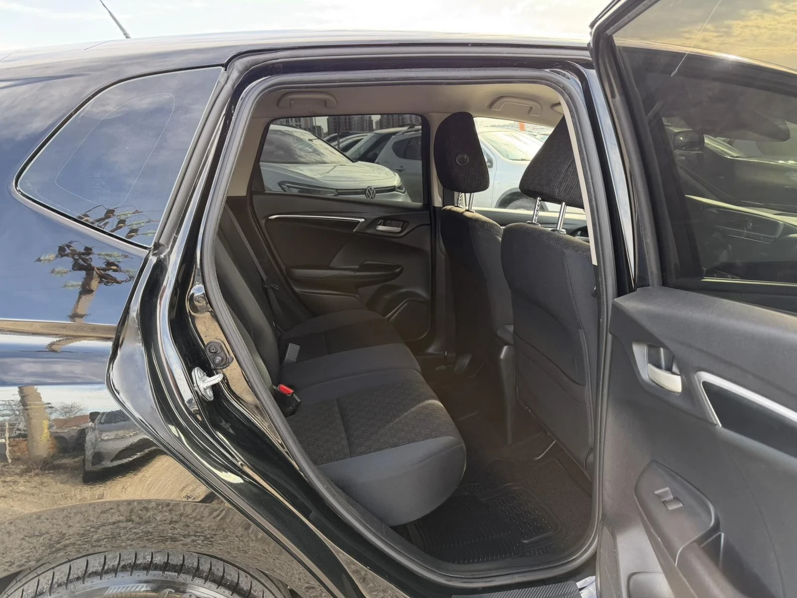 Honda Jazz 1.3i-VTEC AUTOMAT | Mobile.bg � ����������� 14