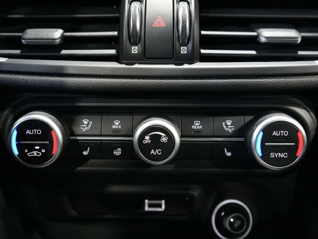 Alfa Romeo Giulia * CARFAX * ���� �� �� | Mobile.bg � ����������� 15