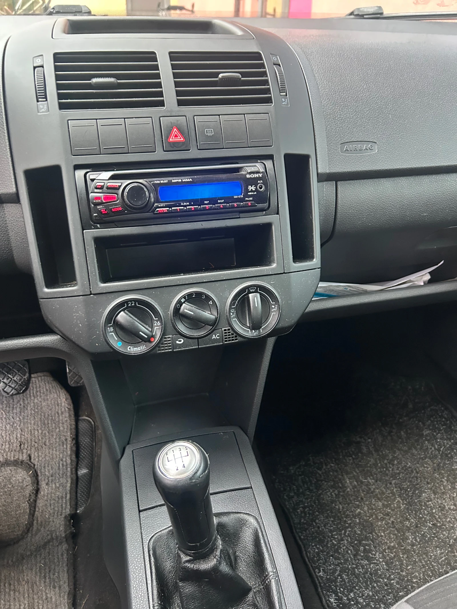 VW Polo  - изображение 8