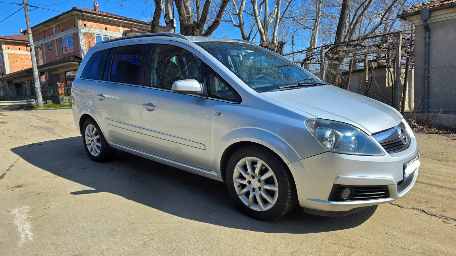 Opel Zafira 7 ������ | Mobile.bg � ����������� 2