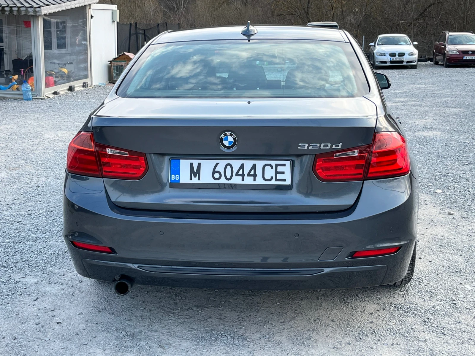 BMW 320 D, снимка 6 - Автомобили и джипове - 53879136