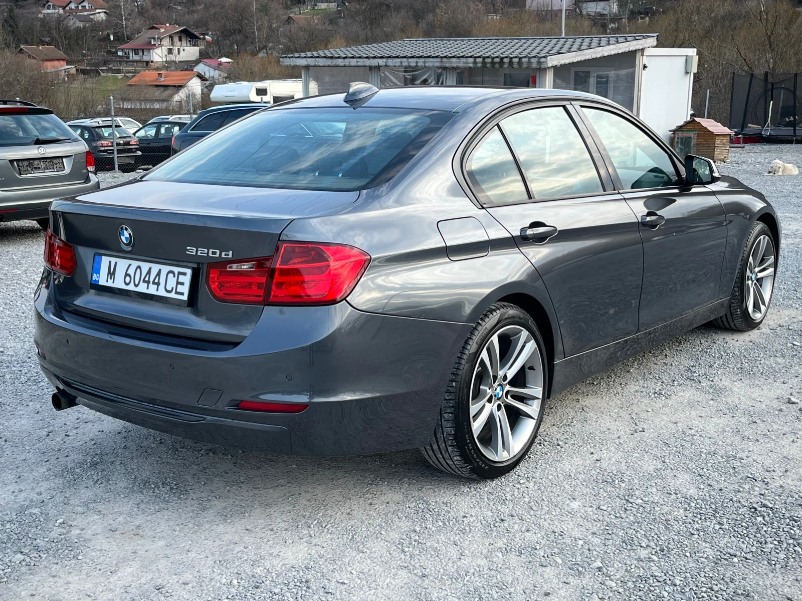 BMW 320 D, снимка 5 - Автомобили и джипове - 53879136