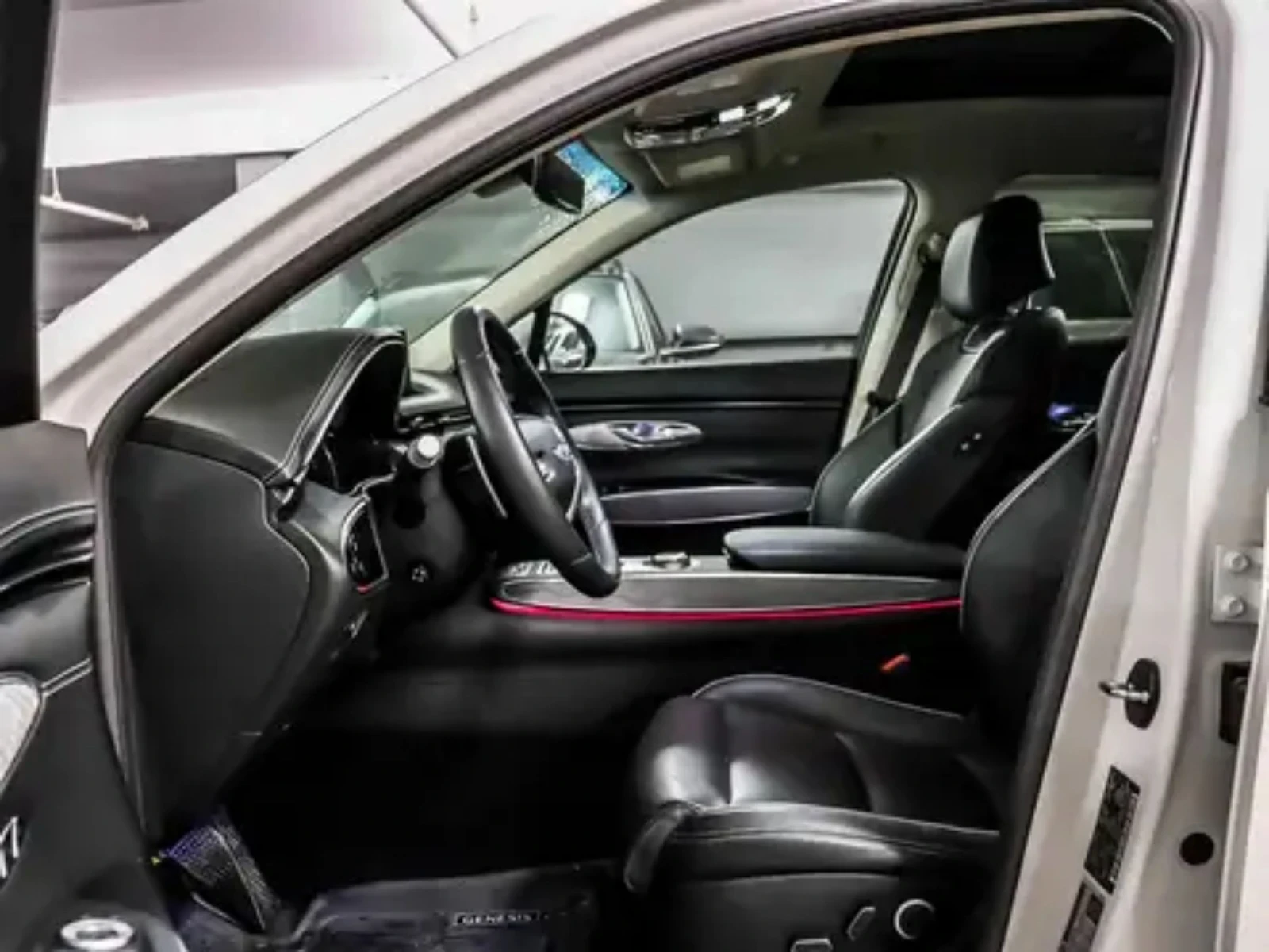 Genesis GV70 НОВ/2024/18000КМ/2.5Т/PANO/360/4x4/CARFAX, снимка 5 - Автомобили и джипове - 53983824