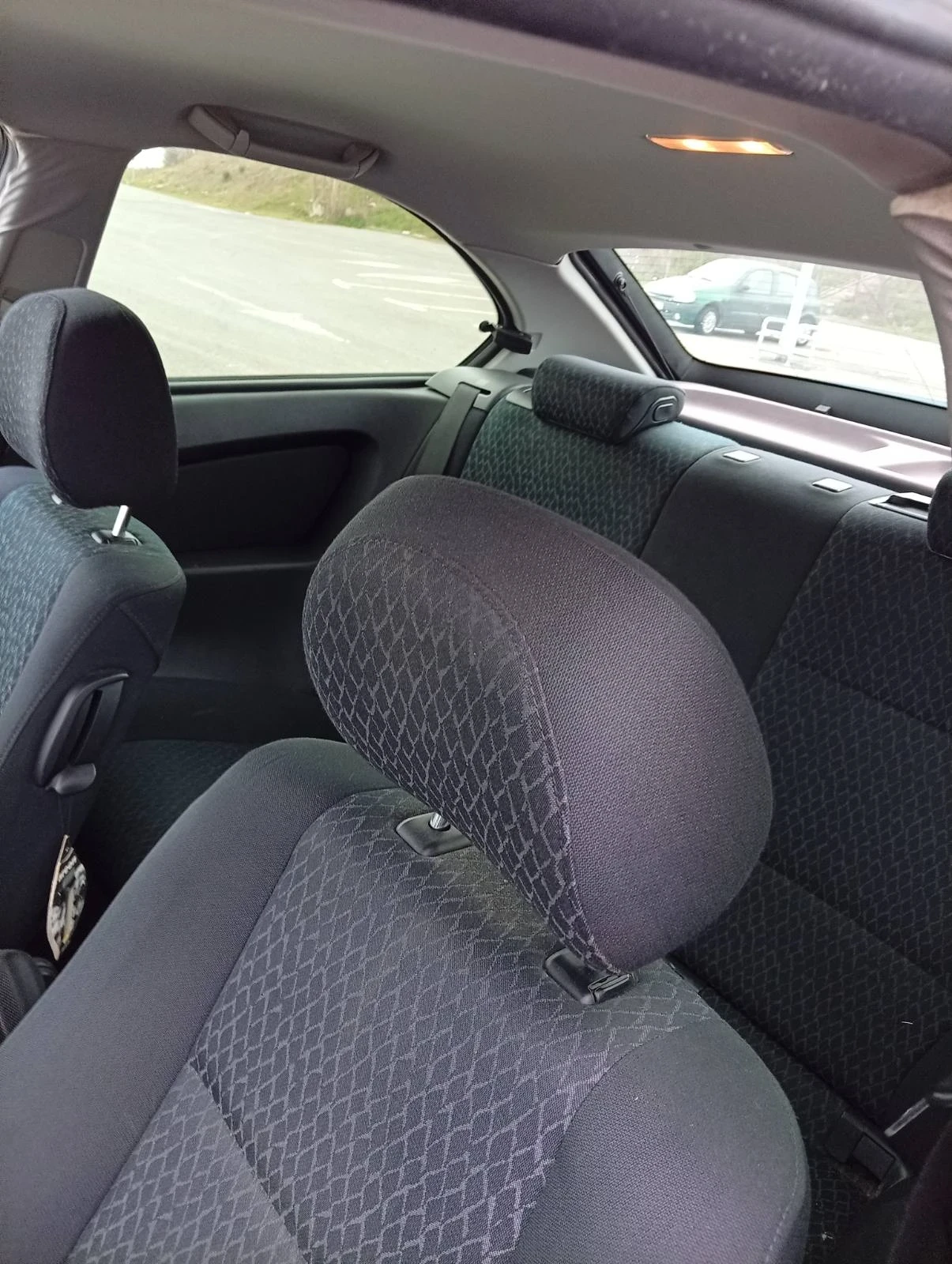 BMW 318 E46 COMPACT, снимка 9 - Автомобили и джипове - 54114535