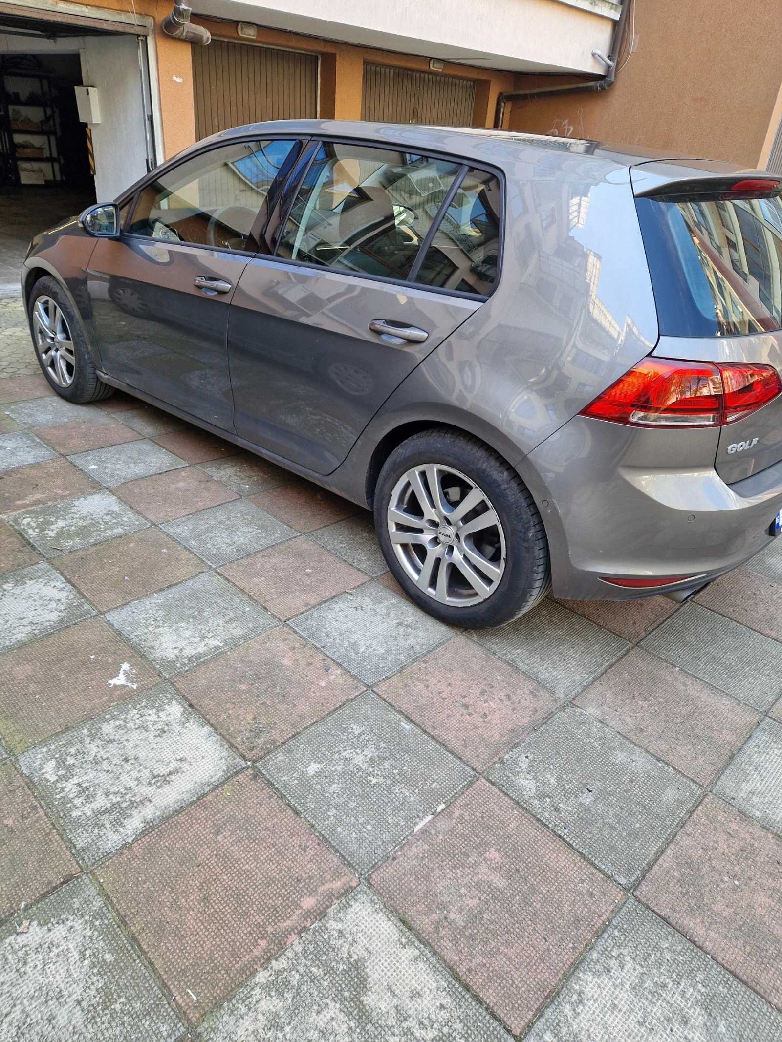 VW Golf, снимка 3 - Автомобили и джипове - 54495189