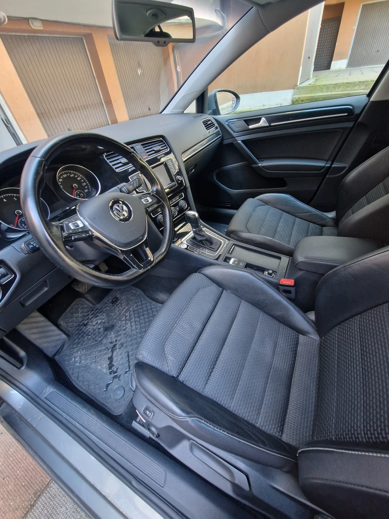 VW Golf, снимка 5 - Автомобили и джипове - 54495189