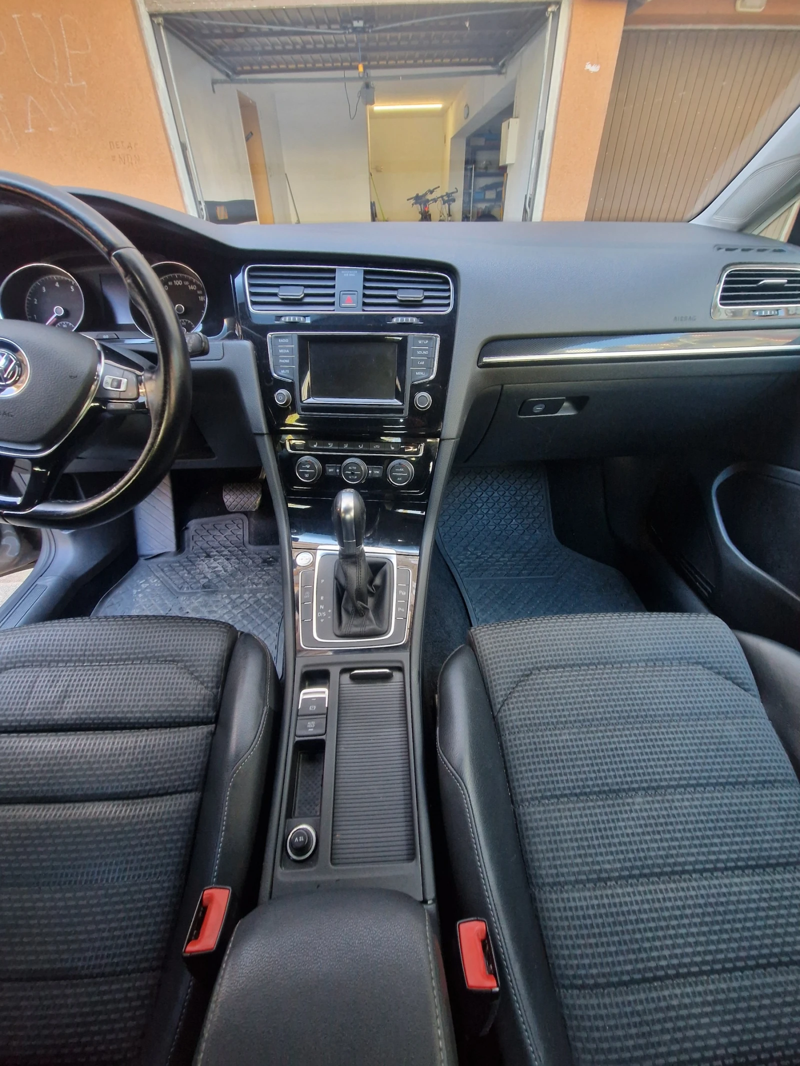 VW Golf, снимка 6 - Автомобили и джипове - 54495189