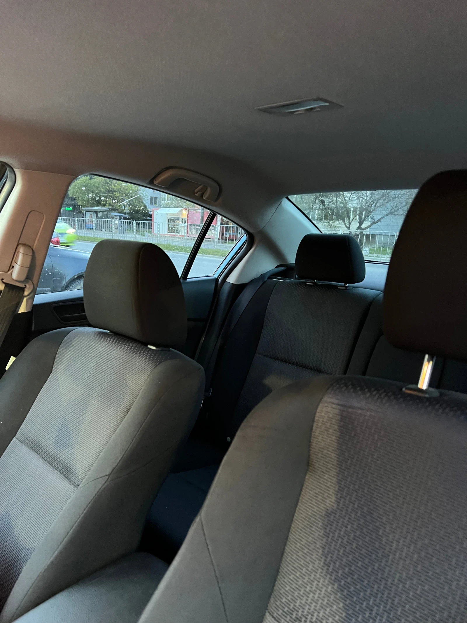 Mazda 3, снимка 6 - Автомобили и джипове - 54392854
