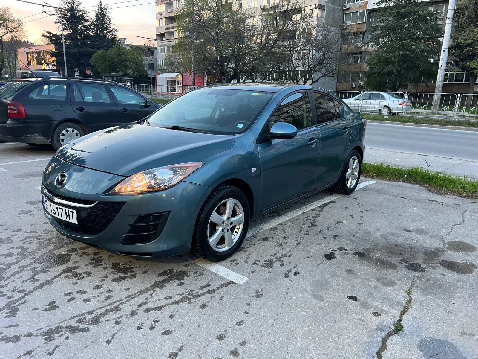 Mazda 3, снимка 4 - Автомобили и джипове - 54392854