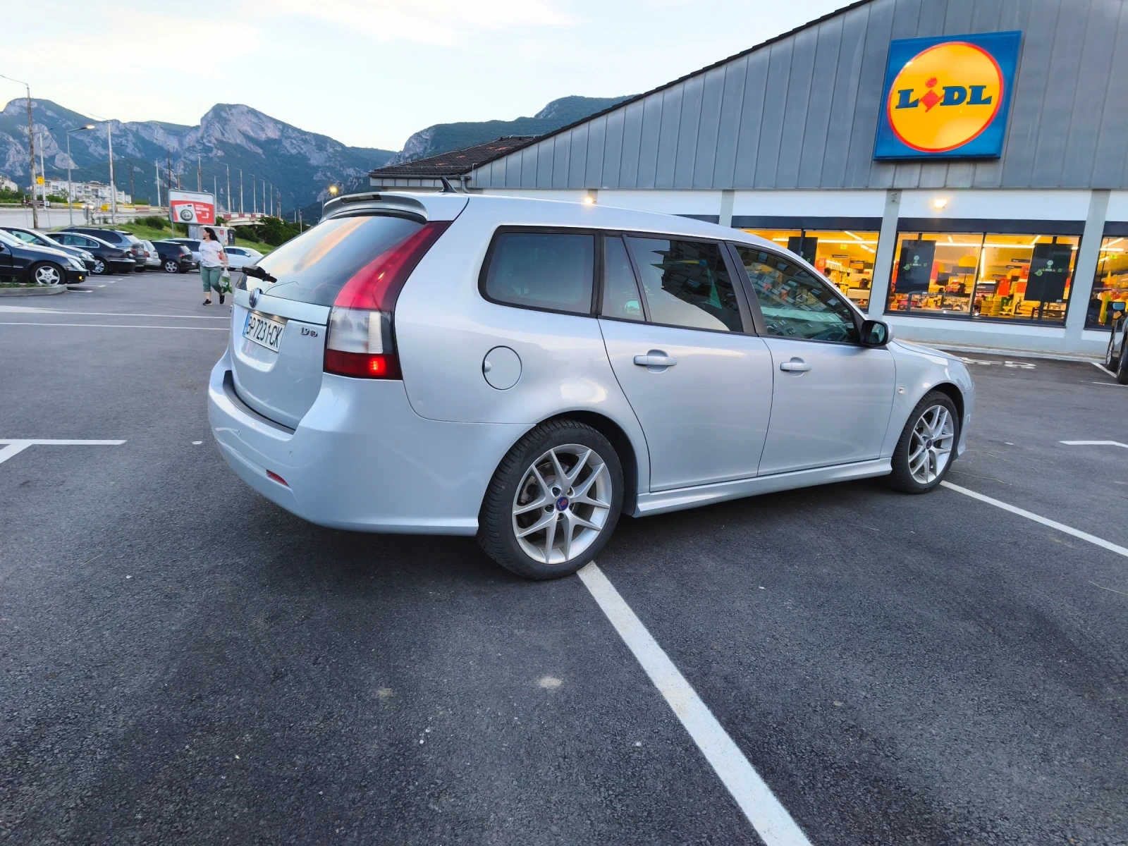 Saab 9-3 1.9tid, снимка 3 - Автомобили и джипове - 54727042
