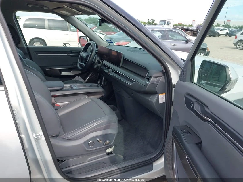 Kia EV9 Light Long Range, снимка 5 - Автомобили и джипове - 54906259